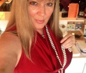 Pensacola Escort GolfGal Adult Entertainer in United States, Female Adult Service Provider, American Escort and Companion.