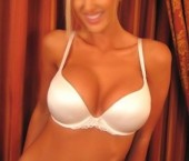 Houston Escort JanieXoXo Adult Entertainer in United States, Female Adult Service Provider, Escort and Companion.