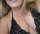 Lewisville Escort Laura  Lynn Adult Entertainer in United States, Female Adult Service Provider, American Escort and Companion.