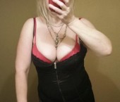 Portland Escort Lynn503 Adult Entertainer in United States, Female Adult Service Provider, Escort and Companion.